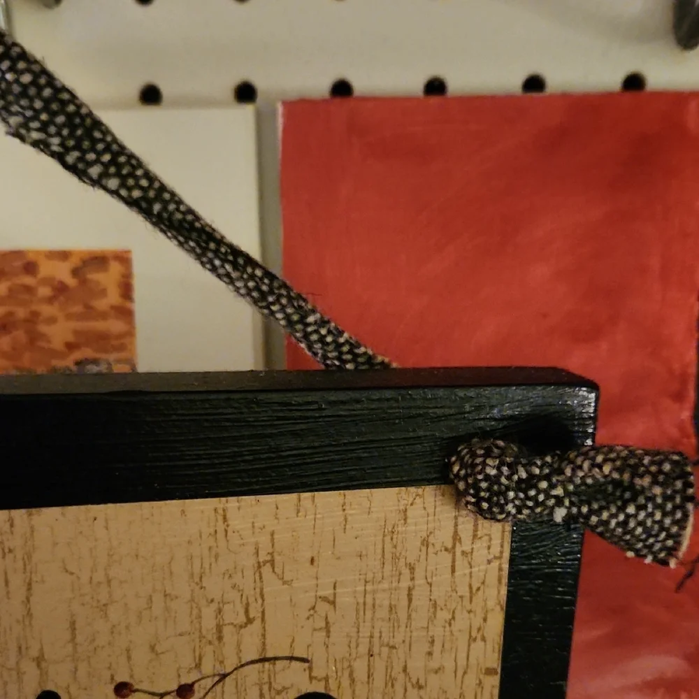 Handmade Simplify Wall Hanging with Butterfly Design